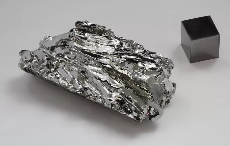 Molybdenum specimen